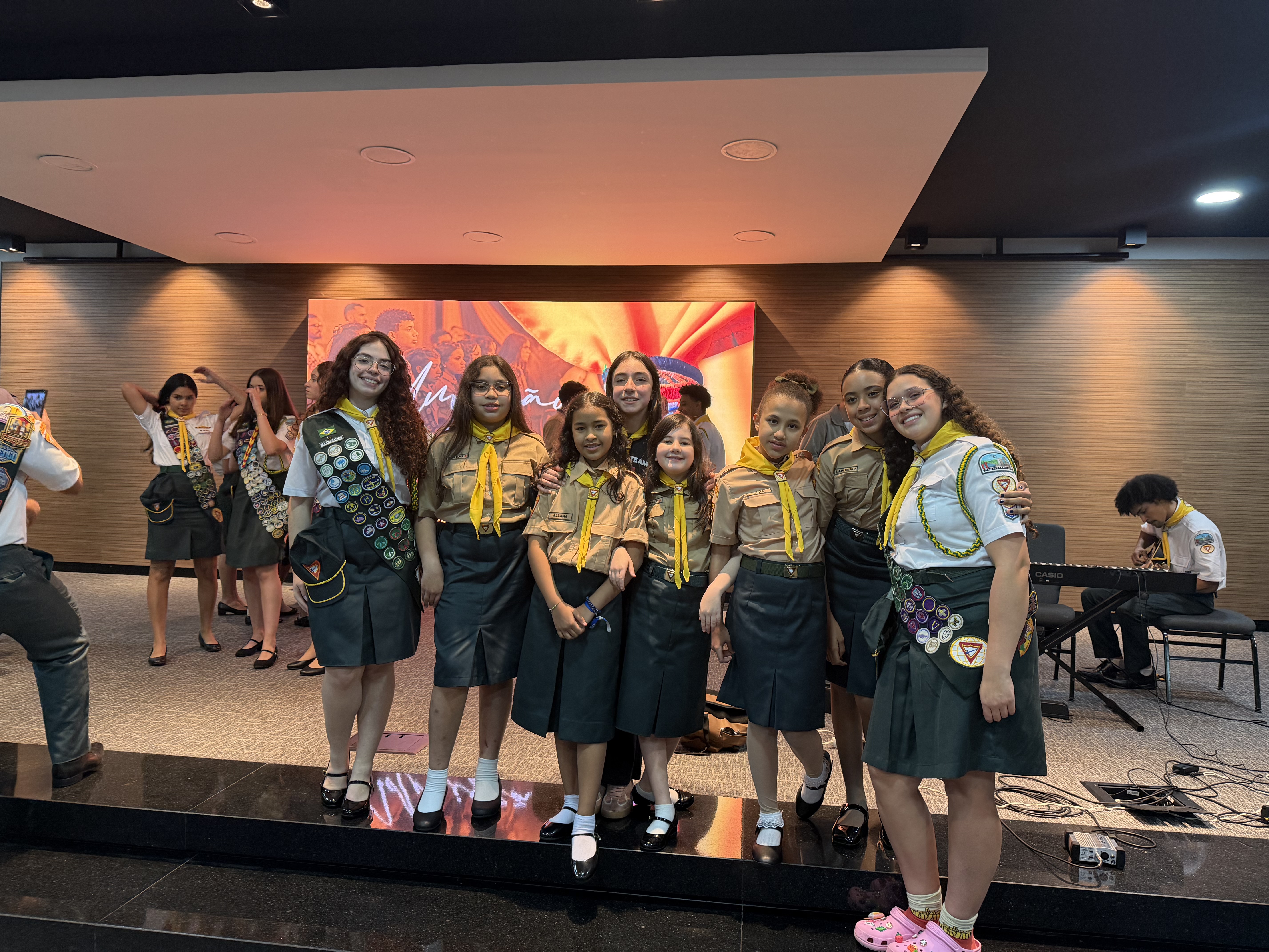 Evidência Uniforme A - Gala